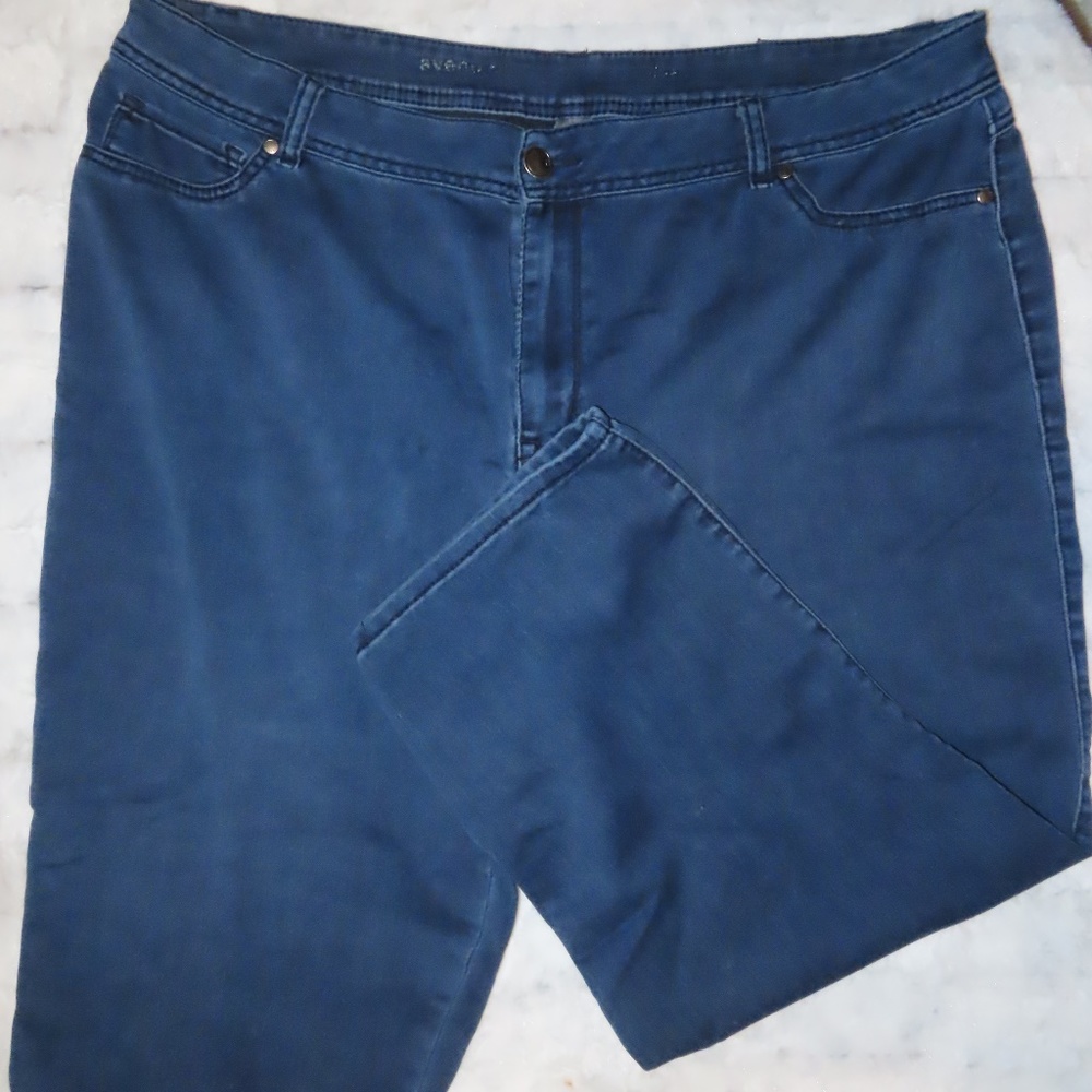 AVENUE DENIM PLUS SIZE 22P MIDRISE JEANS